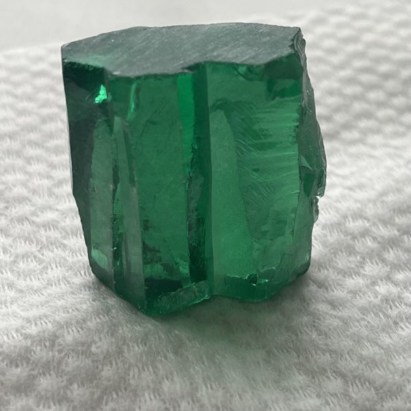 1kg Cubic Zirconia Synthetic Gems Rough Green Emerald Stone