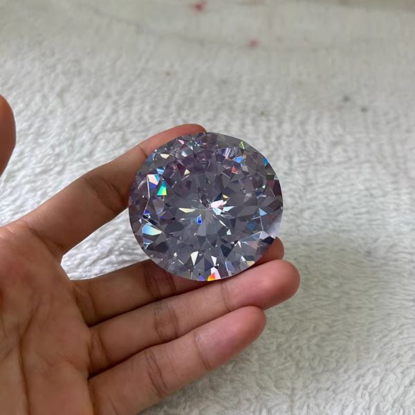 50mm Super Shiny Round Cut White Cubic Zirconia Stone - 图片 2