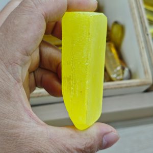 100g/lot Fluorescent Yellow Gemstone Synthetic Yttrium Aluminium Garnet For Gemstone And Jewelry