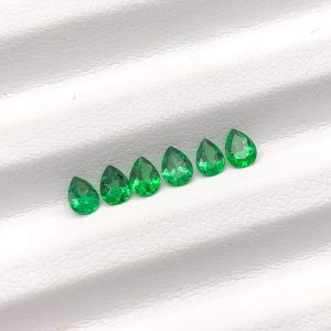 1PCS Excellent Natural Tsavorite Pear Cut 3X4mm Loose Gemstone Suitable For Earrings Rings And Jewelry Items