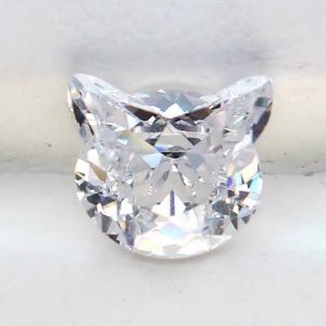 10Pcs 7x8mm White Lucky Gems Cat Head Shape Loose Stone Cubic Zirconia for Nail Art