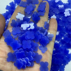 50PCS/Lot 8x8x2mm Flower Gems Synthetic Blue Agate Four Leaf Clover Stones For Jewelry